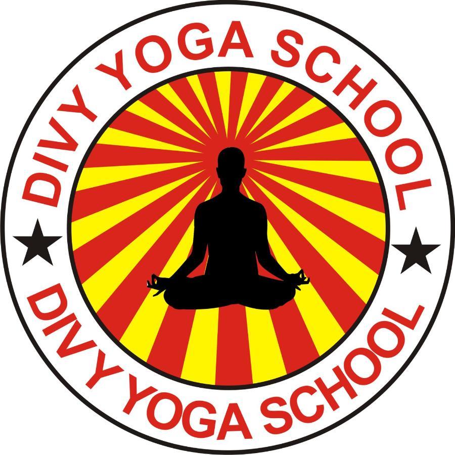 Narendra Nagar Divy Hotel And Yoga School מראה חיצוני תמונה